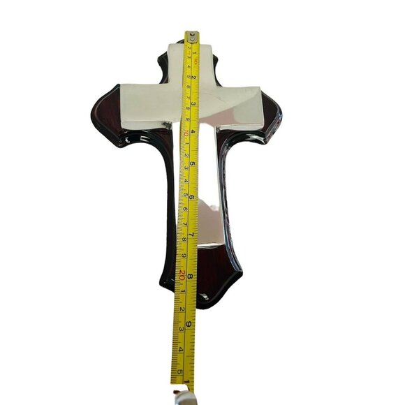 Wooden Cross Wall Mount with Cross Silver Plated 6.5" x 4 1/2" - Picture 8 of 8